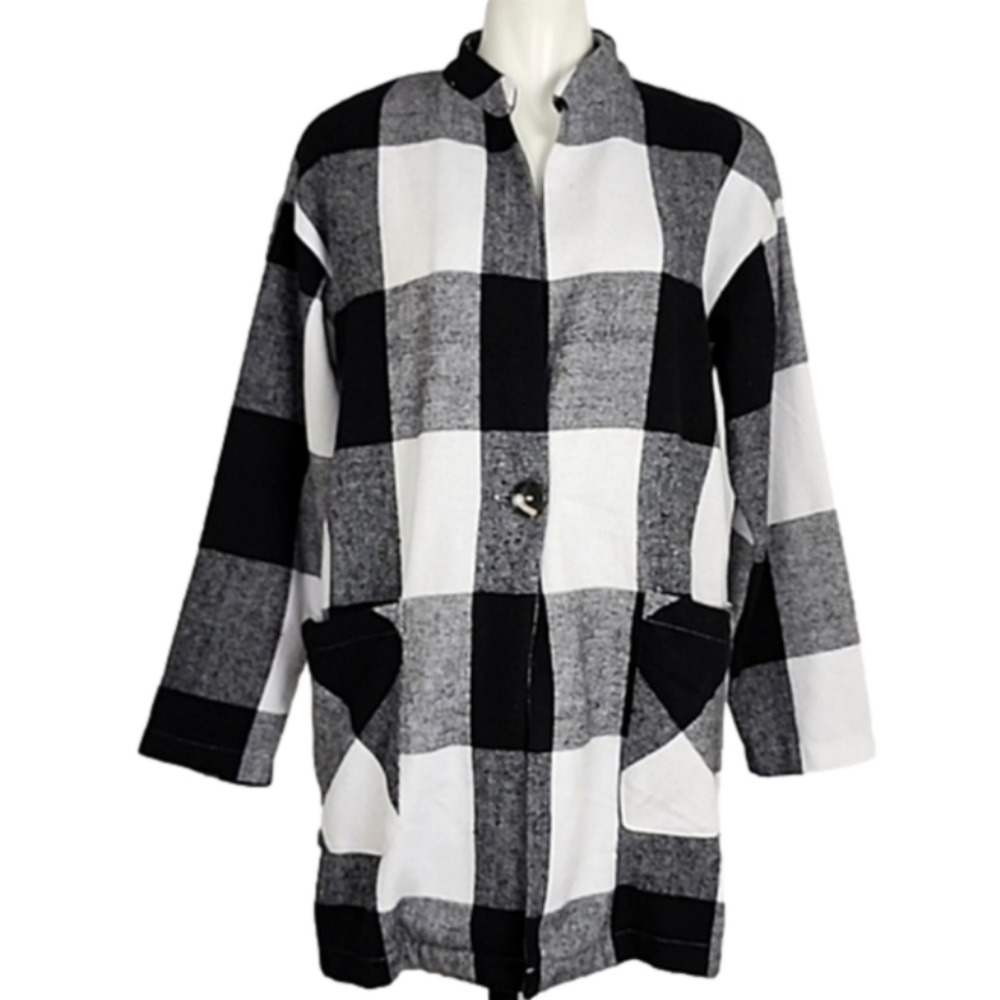 Weekend Suzanne Betro Women's Flannel Black White Plaid Oversized Shirt Sz M